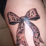 tattoo notes on his leg - a photo of the finished tattoo 02082016 1055 tatufoto.ru