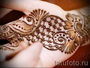 картинки мехенди на руках - фото временной тату хной 2202 tatufoto.ru