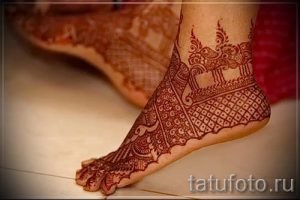 красивое мехенди на ноге - варианты временной тату хной от 05082016 2112 tatufoto.ru