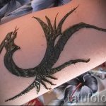 мехенди дракон на руке - фото временной тату хной 3214 tatufoto.ru
