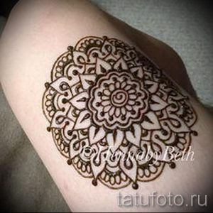 мехенди мандала на ноге - варианты временной тату хной от 05082016 2124 tatufoto.ru