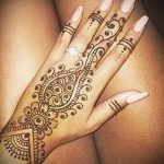 мехенди на кисти руки - фото временной тату хной 3228 tatufoto.ru