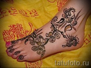 мехенди на ноге цветы - варианты временной тату хной от 05082016 10198 tatufoto.ru