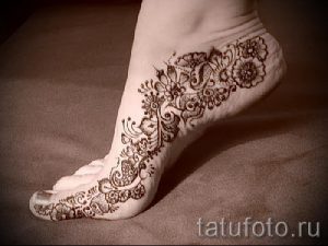 мехенди на ноге эскизы - варианты временной тату хной от 05082016 1204 tatufoto.ru