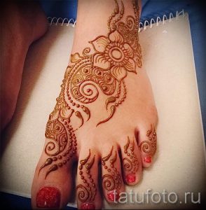 мехенди на ноге эскизы - варианты временной тату хной от 05082016 3206 tatufoto.ru