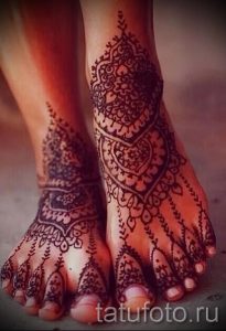 мехенди на пальцах ног - варианты временной тату хной от 05082016 4221 tatufoto.ru