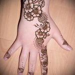 мехенди на руке для детей - фото временной тату хной 1284 tatufoto.ru
