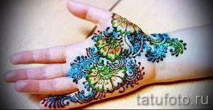 мехенди на руке для мальчиков - фото временной тату хной 4299 tatufoto.ru