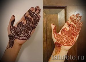 мехенди на руке змея - фото временной тату хной 8324 tatufoto.ru