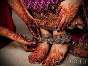 мехенди на руке и ноге - фото временной тату хной 3327 tatufoto.ru