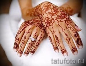 мехенди на руке хной - фото временной тату хной 3439 tatufoto.ru