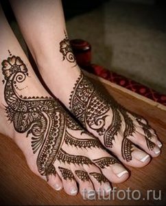 рисунки хной на ноге легкие - варианты временной тату хной от 05082016 4253 tatufoto.ru