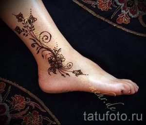 роспись хной на ноге - варианты временной тату хной от 05082016 3275 tatufoto.ru
