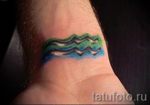 созвездие водолея тату - фото - пример готовой татуировки от 01082016 4077 tatufoto.ru