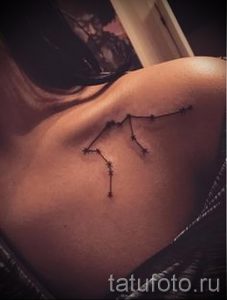 тату в виде водолея - фото - пример готовой татуировки от 01082016 2079 tatufoto.ru