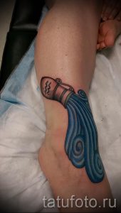 тату водолей - классное фото - пример готовой татуировки от 01082016 23103 tatufoto.ru
