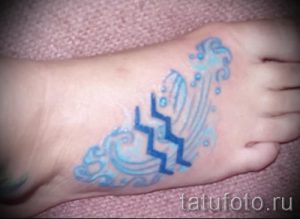 тату водолей - классное фото - пример готовой татуировки от 01082016 26106 tatufoto.ru