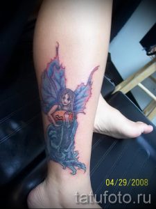 тату водолей на ноге - фото - пример готовой татуировки от 01082016 4129 tatufoto.ru