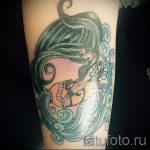 тату водолей на плече - фото - пример готовой татуировки от 01082016 1131 tatufoto.ru