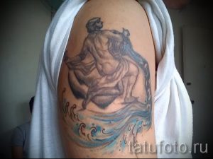 тату водолей на руке - фото - пример готовой татуировки от 01082016 2139 tatufoto.ru