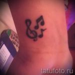 тату ноты на запястье - фото готовой татуировки от 02082016 10124 tatufoto.ru