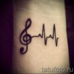 тату ноты на запястье - фото готовой татуировки от 02082016 28142 tatufoto.ru