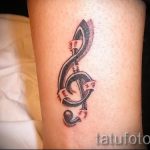 тату ноты на запястье - фото готовой татуировки от 02082016 32146 tatufoto.ru