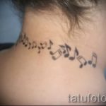 тату ноты на шее - фото готовой татуировки от 02082016 16187 tatufoto.ru