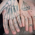 фото - крутые тату на пальцах - пример 4262 tatufoto.ru
