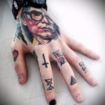 фото - крутые тату на пальцах - пример 9267 tatufoto.ru