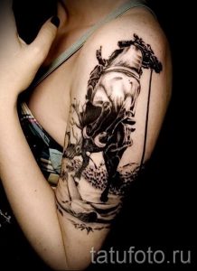 фото - крутые тату с девушками - пример 17356 tatufoto.ru