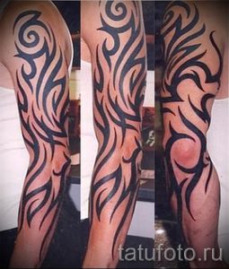 фото - тату трайбл рукав - пример для статьи про значение 3067 tatufoto.ru