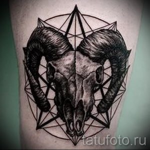 череп овен тату - фото готовой татуировки от 02082016 11135 tatufoto.ru
