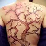 tatu-na-pozvonochnike-risunok-vdol-primer-foto-111-tatufoto-ru