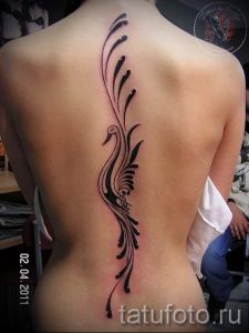 black-swan-tattoo-an-example-of-the-finished-tattoo-2003-tatufoto-ru
