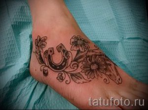 Horseshoe Tattoo Photo - tattoo bring luck happiness love 2016 tatufoto.ru