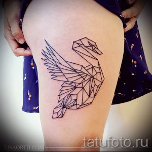 origami-schwan-tattoo-foto-ein-beispiel-fur-die-fertigen-tatowierung-1009-tatufoto-ru