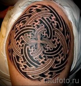 Photo slaves croix gammée tatouage charmes - photos du tatouage fini sur 02092016 1012 tatufoto.ru