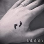 einfache Tätowierung auf der Hand - ein Foto des fertigen Tätowierung 02092016 2012 tatufoto.ru