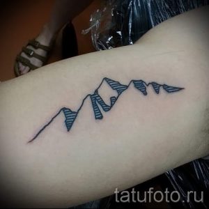 les plus tatouage simples - par exemple Photo du tatouage fini 02092016 1048 tatufoto.ru