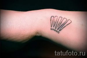 marques de tatouage simples - photo du tatouage fini 02092016 1054 tatufoto.ru
