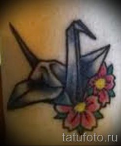origami-swan-tattoo-photo-an-example-of-the-finished-tattoo-1010-tatufoto-ru