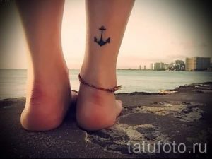 petit et simple tatouage sur sa jambe - une photo du tatouage fini 02092016 1057 tatufoto.ru