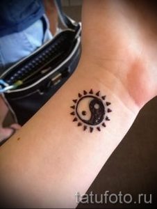 simple, tatouage au henné - exemple photo du tatouage fini 02092016 1096 tatufoto.ru