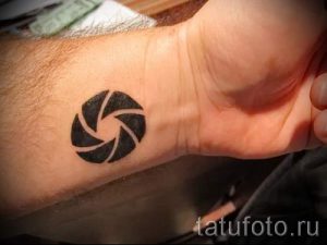 simple, tatouage pour les débutants - une photo du tatouage fini 02092016 2104 tatufoto.ru