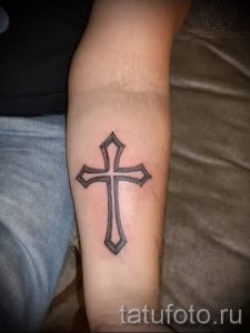 simple, tatouage sur son avant-bras - une photo du tatouage fini 02092016 1110 tatufoto.ru