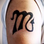 simple, tatouage sur son épaule - une photo de tatouage fini 02092016 1112 tatufoto.ru
