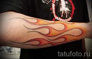 simple tattoo sleeves - a photo of the finished tattoo 02092016 1088 tatufoto.ru