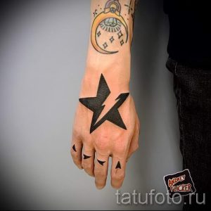 Тату Звезда фото - тату на везение и удачу 1119 tatufoto.ru