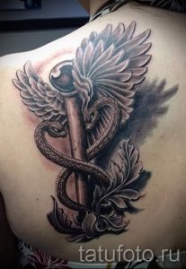 Тату Кадуцей фото - рисунки тату на удачу достаток и любовь 3166 tatufoto.ru
